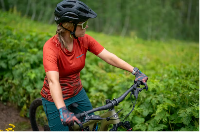 Yeti Enduro Short Sleeve MTB Jersey - Womens - Potters Disruption