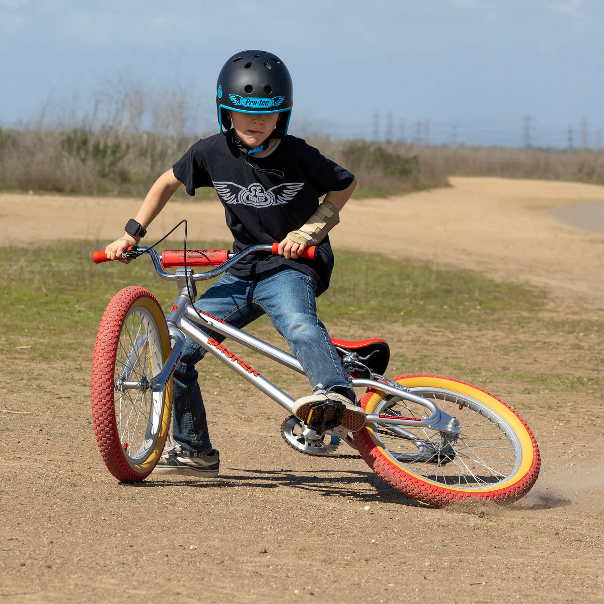 SE Bikes Basher 20" - Sky Blue
