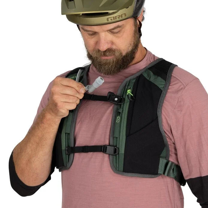 Osprey Escapist Velocity 3 Hydration Backpack - Black