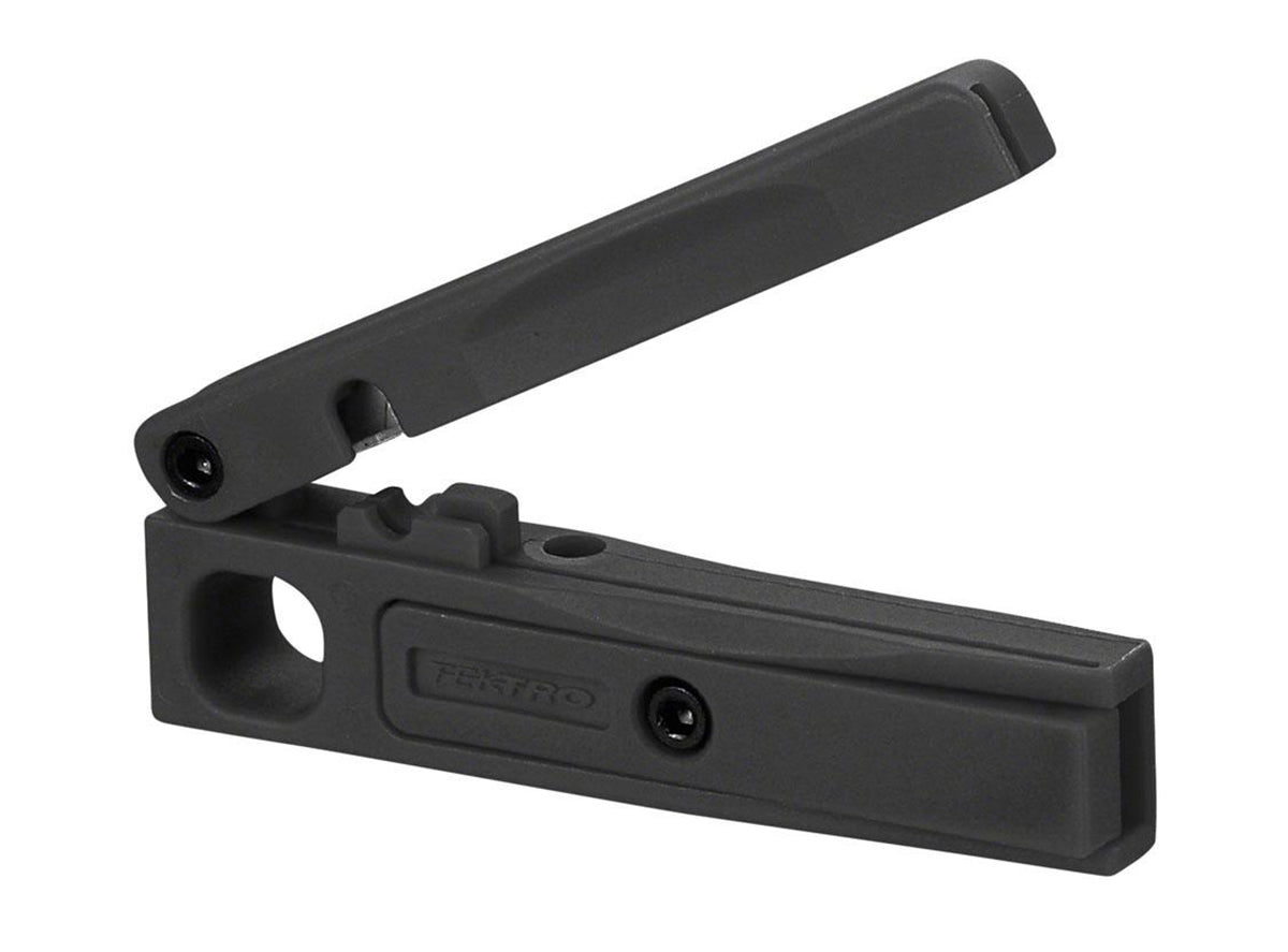 Tektro Disc Brake Hose Cutting Tool and Insert Press - Black Black For 5.0/5.5mm Hose