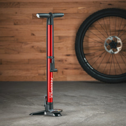 Feedback Pneuma Compact Charger Floor Pump