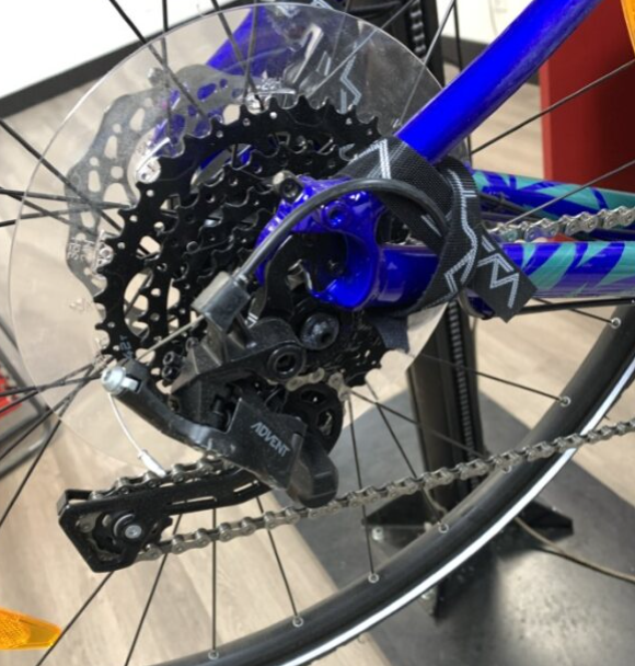 Vaast Bikes U/1 700c Street - Gloss Blue - Blem