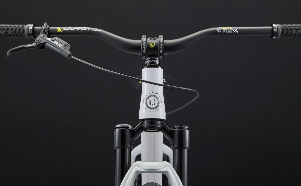 Commencal Absolute 26 - Bomber - Pure White