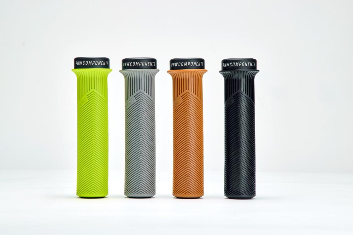 PNW Range MTB Grips - Cement Grey