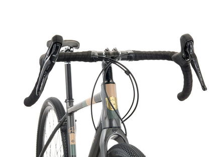 Kona Libre 700c Gravel Bike - Shimano CUES - Gloss Metallic Charcoal