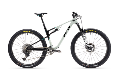 Yeti ASR T4 29 - XTR Di2 - XRC 1200 Carbon Wheels - Greyhound