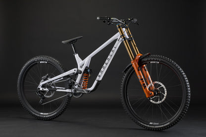 Commencal Supreme DH V5 MX - Signature - Pure White