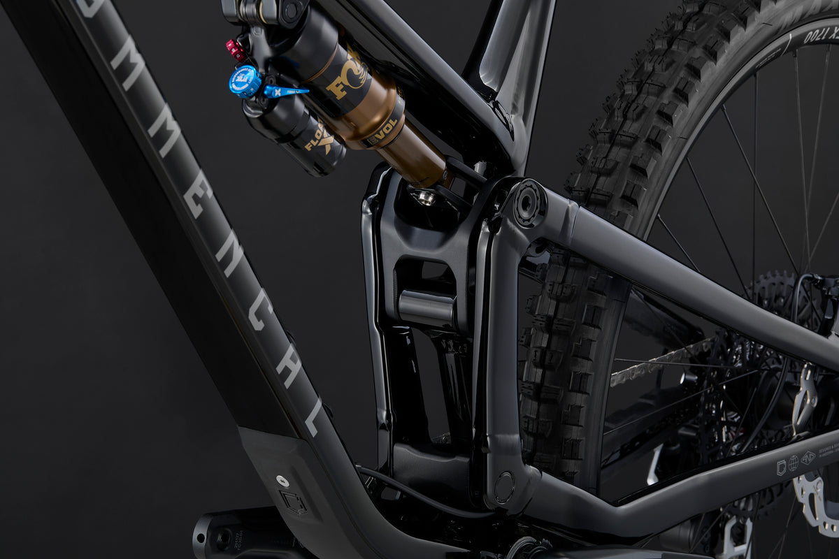 Commencal Meta V5 29 - Signature - Pure Black