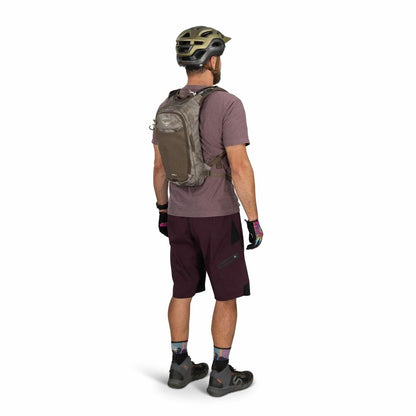 Osprey Berm 8 Hydration Pack - Pediment Grey Dust Print