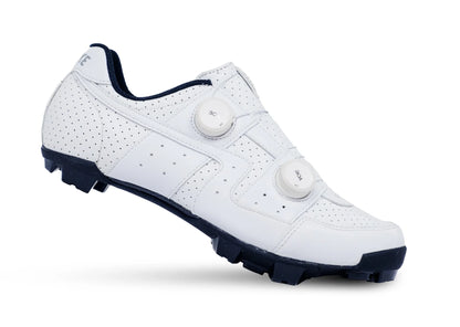 Lake MX30G Gravel Shoe - Narrow - White Clarino