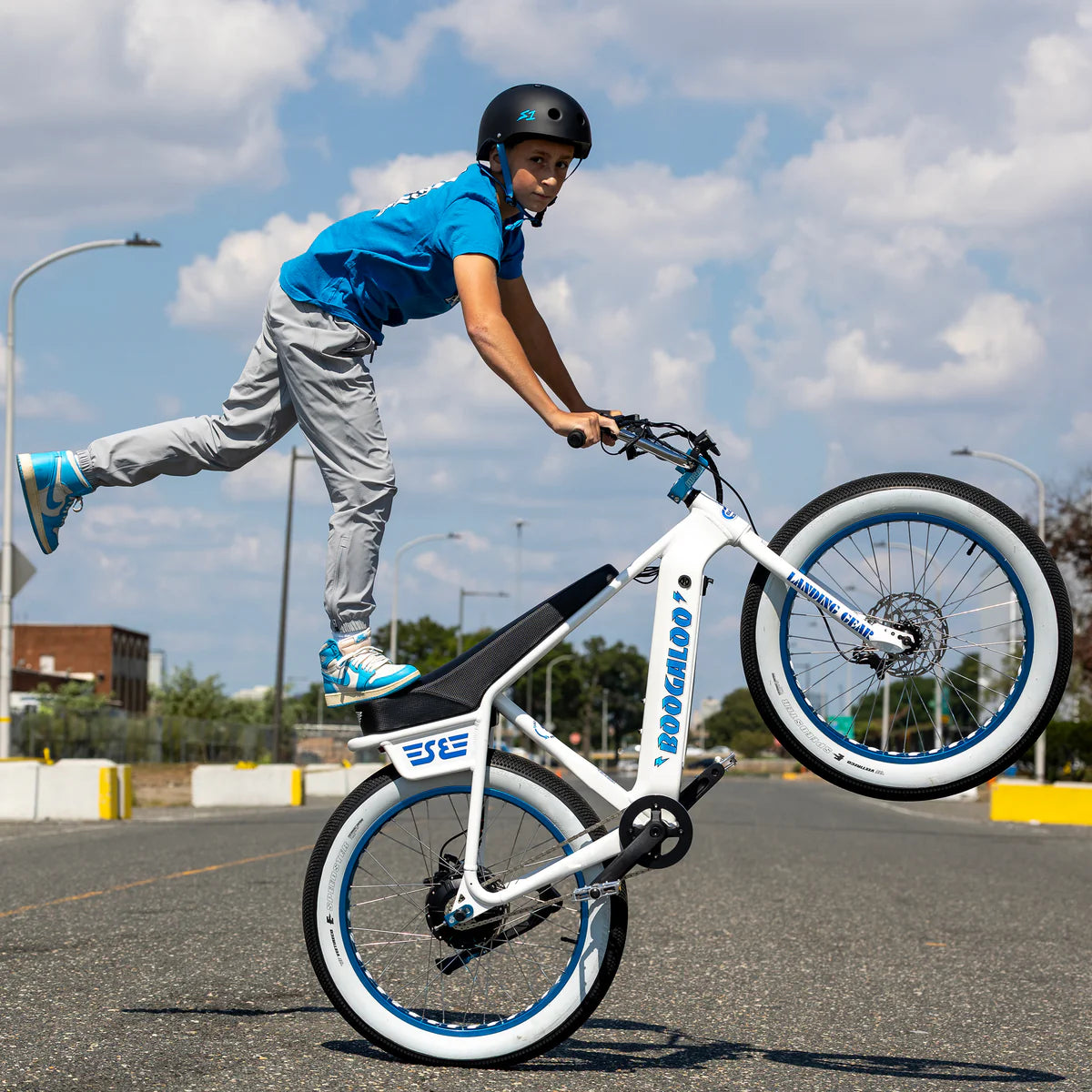 SE Bikes Electric Boogaloo 24 - White Lightning