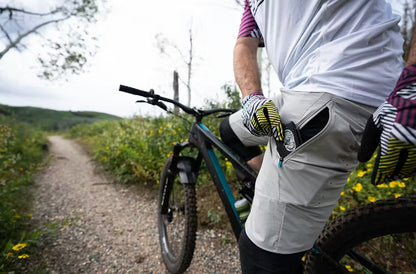 Yeti Enduro MTB Short - Black