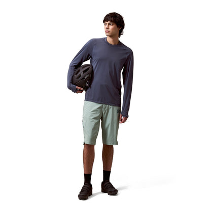 Endura AllTrack Roam Long Sleeve Tech Tee - Carbon Grey