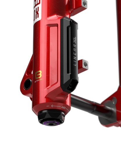 RockShox Lyrik Ultimate Charger 3.2 RC2 140 29" 15TAx110 - Electric Red
