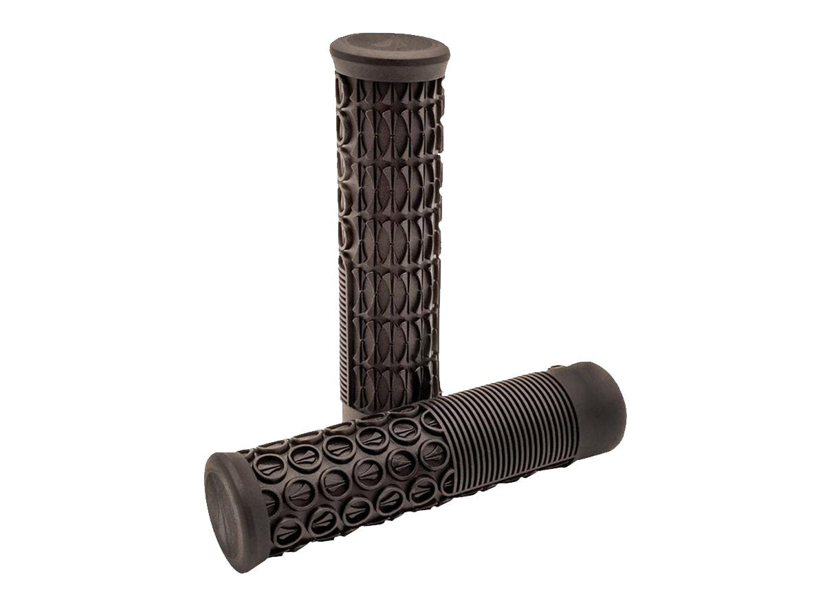 SDG Thrice 31 Lock-On Grips - Black Black  